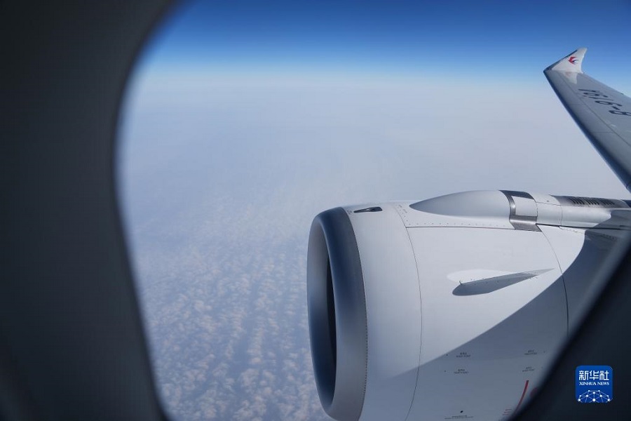 Синьхуа тілшілерімен бірге C919 ұшағының тексеру рейсін тамашалайық