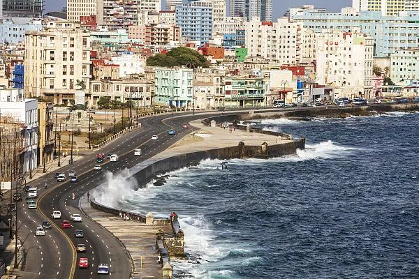 Куба қарапайым төлқұжаттары бар Қытай азаматтарына визасыз режим жариялады