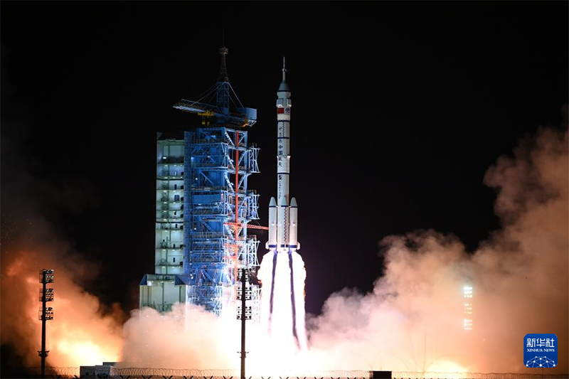 «Шэньчжоу-19» басқарылатын ғарыш кемесінің ұшырылуы толығымен сәтті болды