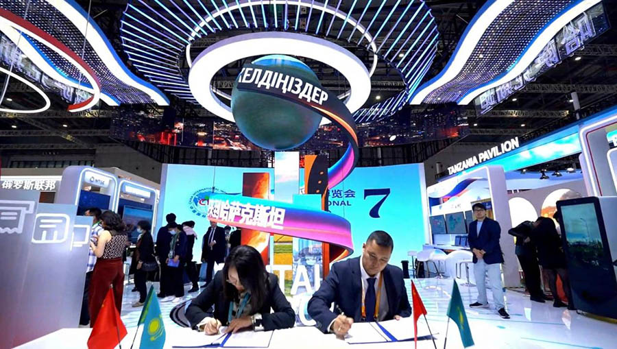 Қазақстан CIIE-2024 бойынша рекордтық келісімшарттар жасасты