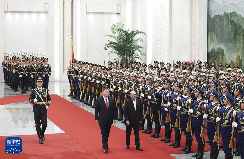Си Цзиньпин Пәкістан Президенті Зардаримен келіссөздер жүргізді