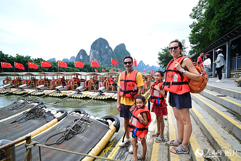 Қытайға саяхат танымал бола түсті