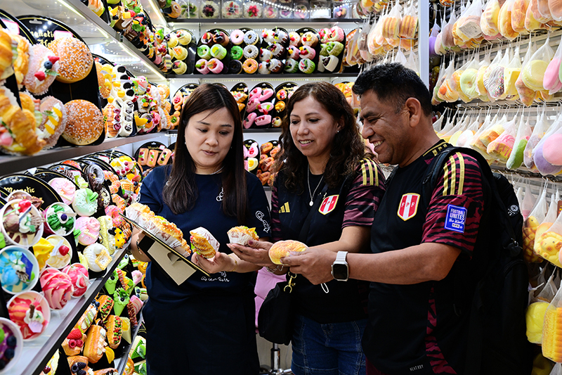 Қытайдың ақылды «шағын тауарлары» шетелдік саудагерлерді қызықтырды