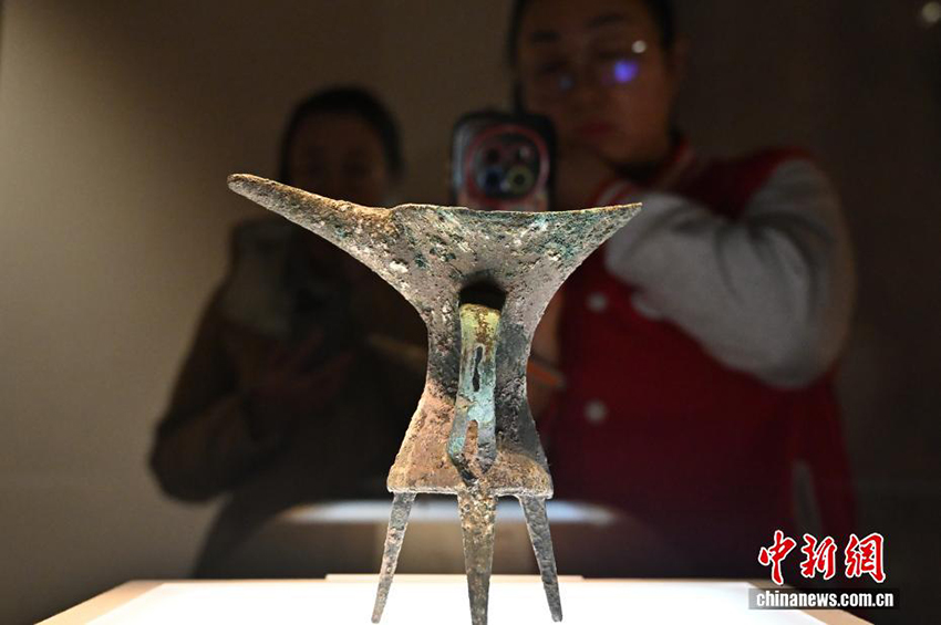 Қытай алғашқы патшалық дәуірдің мәдени контекстін толық мазмұнмен көрсетті