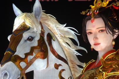 Цзыгун шам фестивалі көктем мерекесі қарсаңында жарқырады