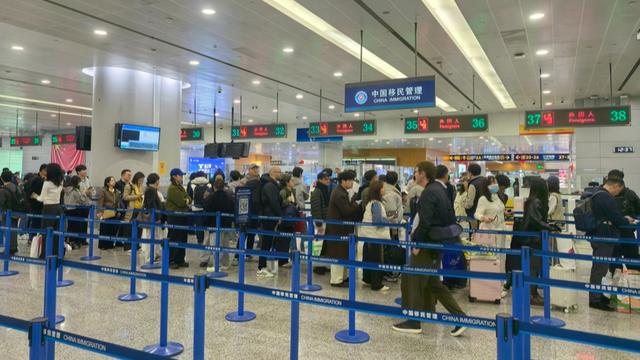 Биыл Шанхай порттарында шетелдік жолаушылар саны 20,9%-ға өсті