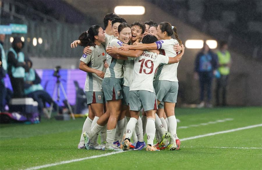 Қытай әйелдер құрамасы Азия Кубогында үш рет қатарынан жеңіске жетіп, ширек финалға шықты