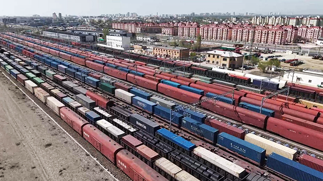 Жылдың бірінші жартыжылдығында Шыңжаң арқылы өткен Қытай-Еуропа (Азия) пойыздарының саны 6,7%-ға өсті